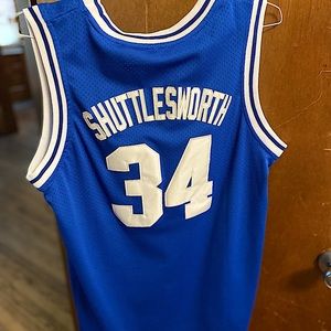 Jesus Shuttlesworth jersey modeled after jersey from 1998 movie “He Got Game”